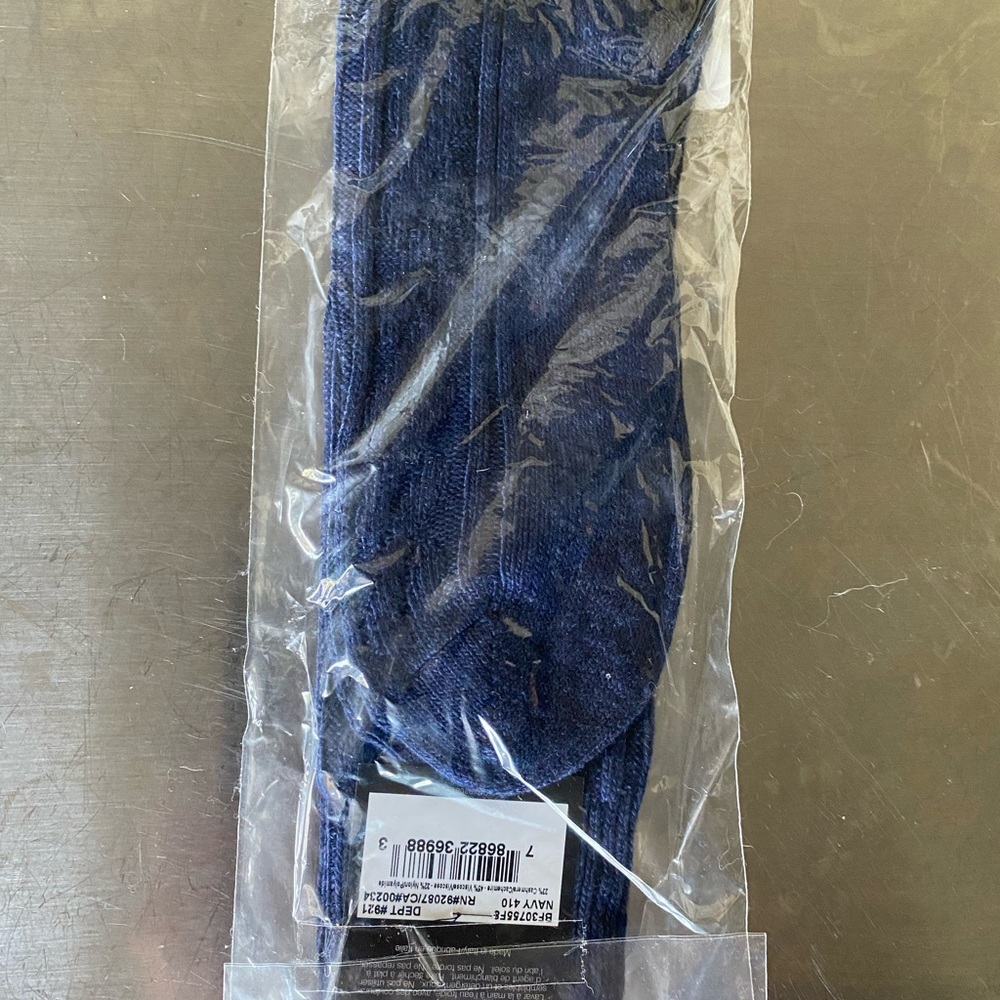 Marcoliani Ribbed Cashmere socks / Men’s - Navy - Picture 5 of 8